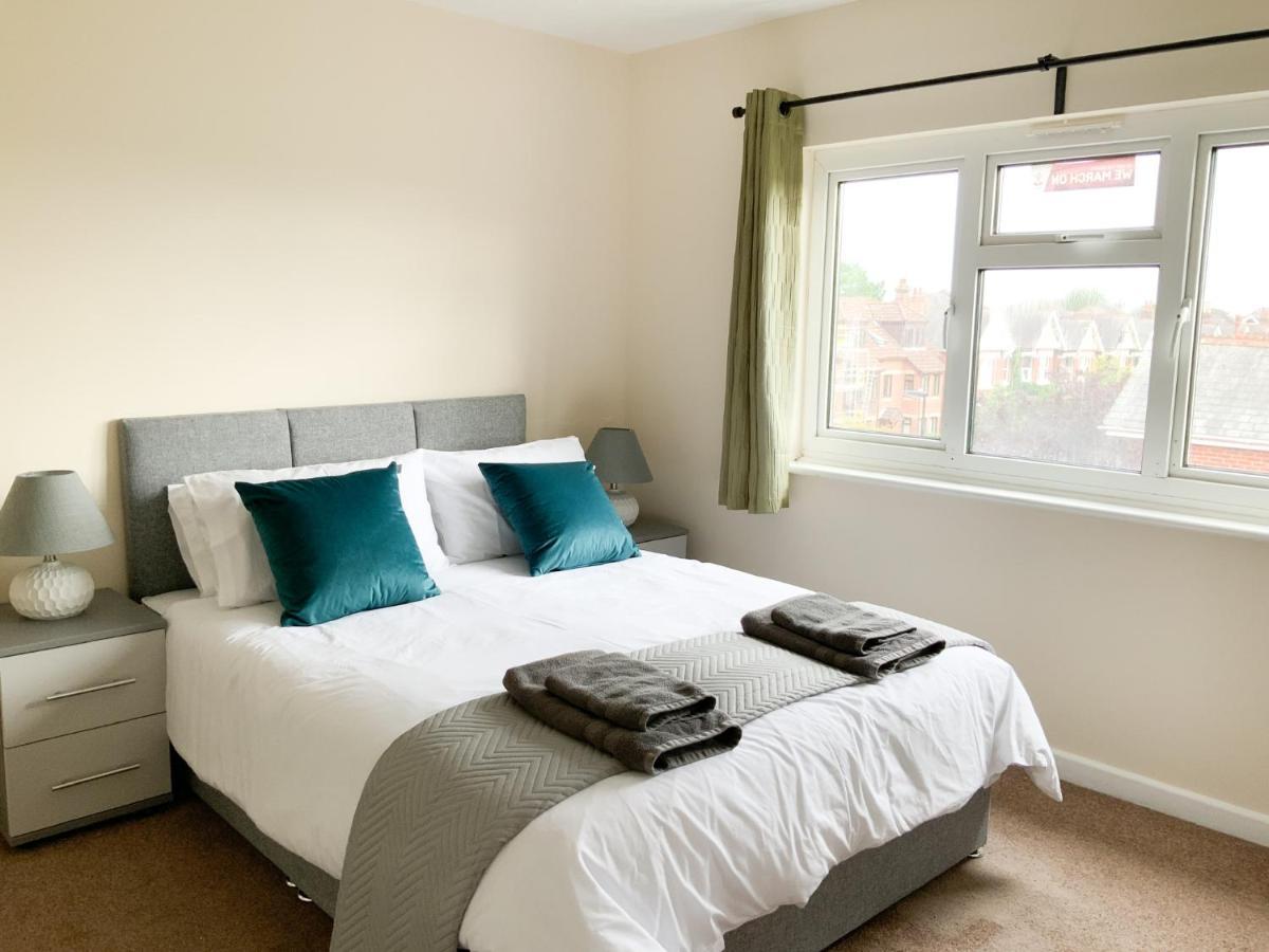 Thornbury House Villa Southampton Esterno foto