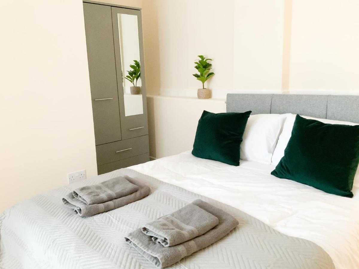 Thornbury House Villa Southampton Esterno foto