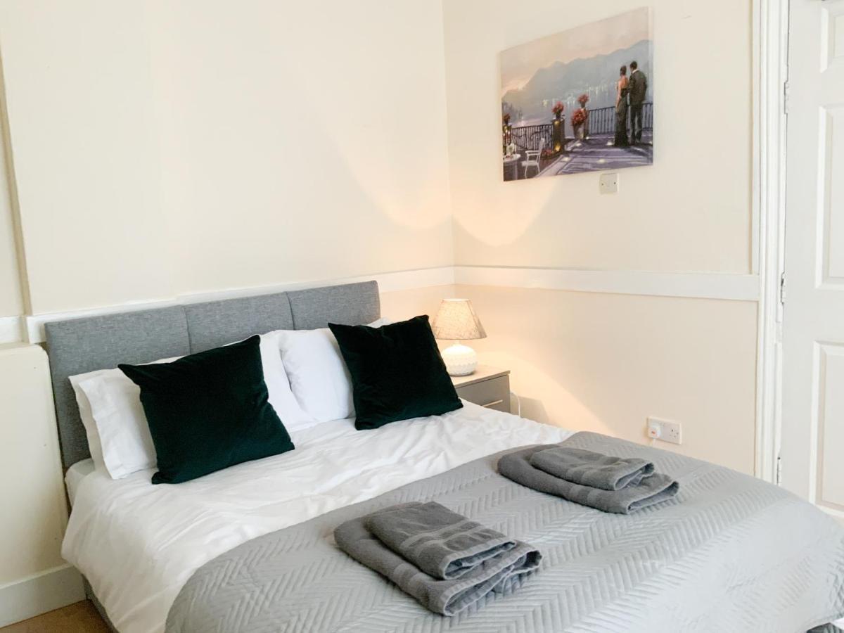 Thornbury House Villa Southampton Esterno foto